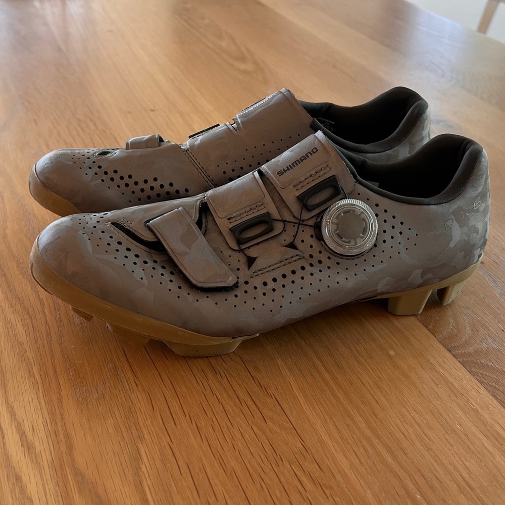 Shimano RX6 Gravel Cycling Shoes in Taupe Camo - size 39